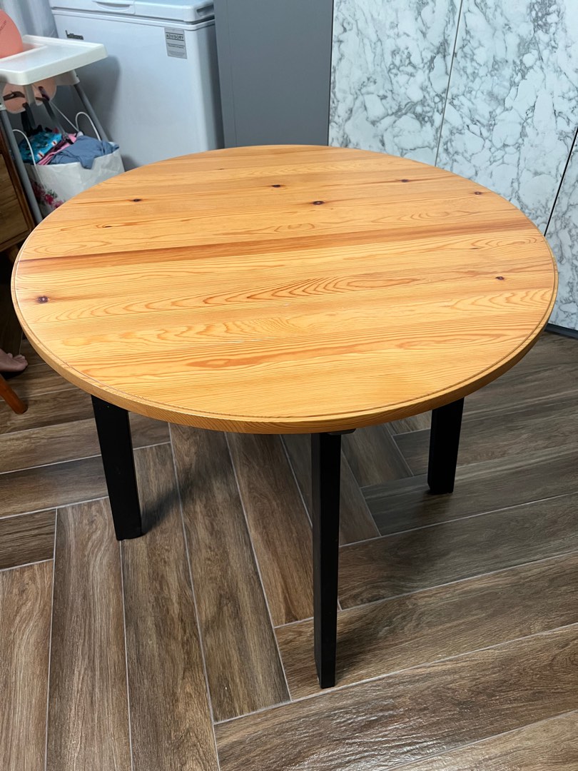 Gamlared table sale