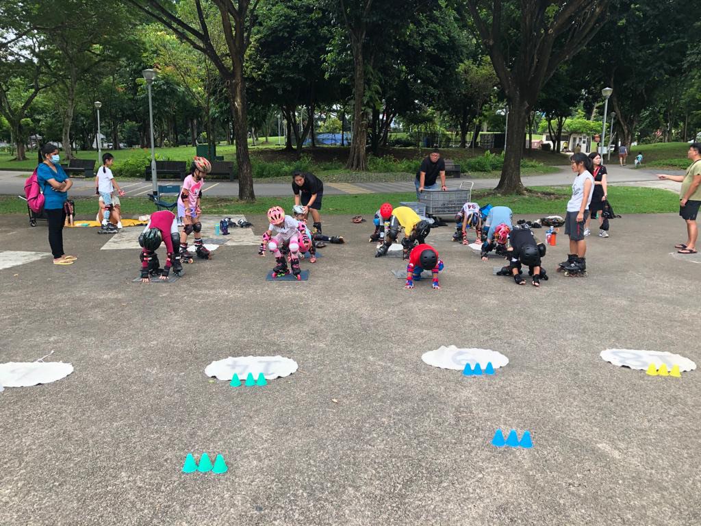 Inline skating safety class Bishan Park, Sports Equipment, Sports & Games, Skates