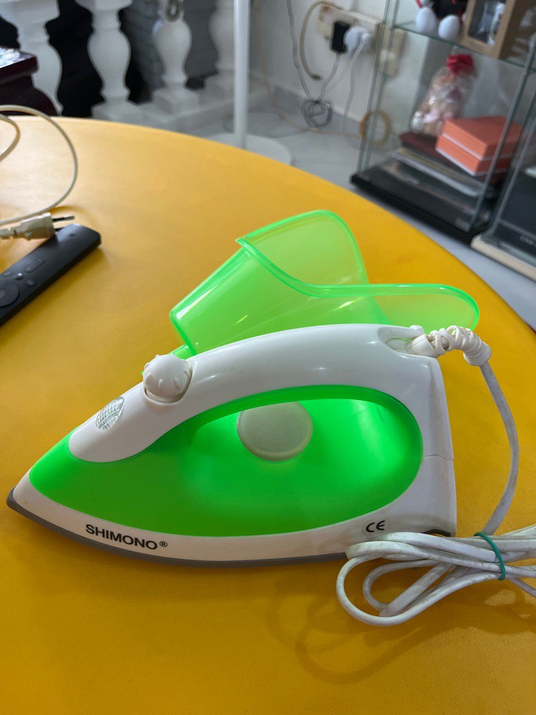 Iron steamer, TV & Home Appliances, Irons & Steamers on Carousell