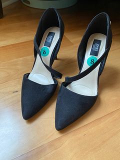 Jones New York, Black suede high heels, size 8
