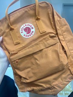 (Category: ) located in . Submitted by preloved_13 (Listing ID 1224303810, Image 1). Description: .