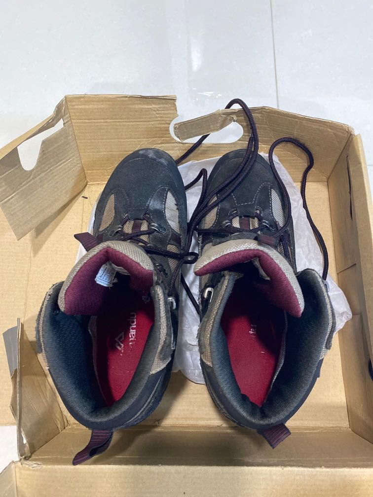 Kathmandu womens hiking boots store