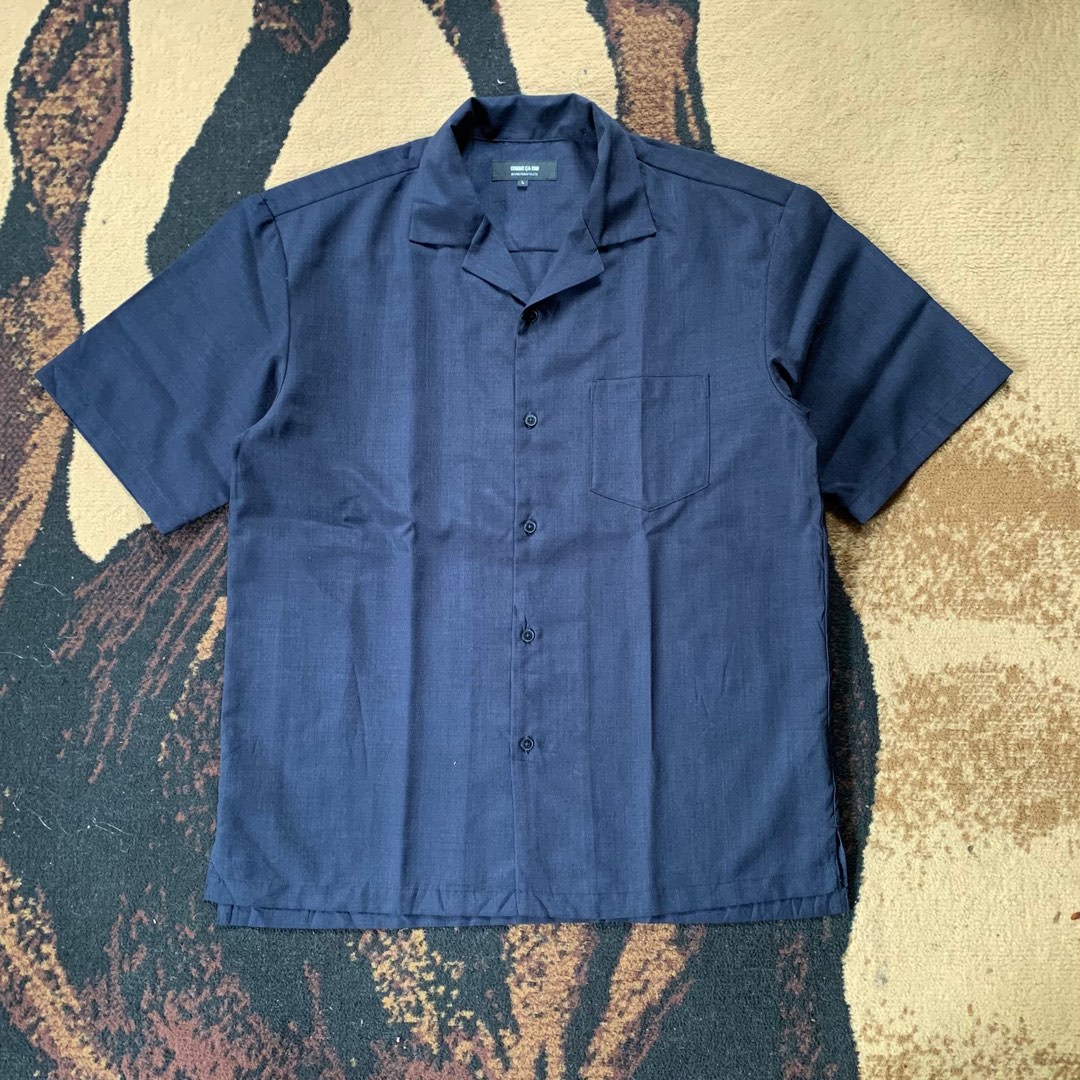 Kemeja Open Collar Comme Ca Ism Bukan Uniqlo Giordano H&M on Carousell