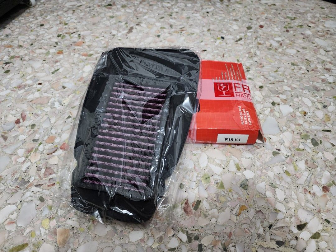 K&N Air Filter for R15 V3 & V4, Motorcycles, Motorcycle Accessories on