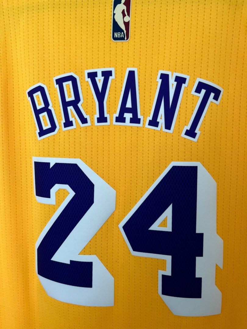 Kobe Bryant #8 LA Lakers Adidas Hardwood Classics Authentic Jersey M +2 ,  32x20