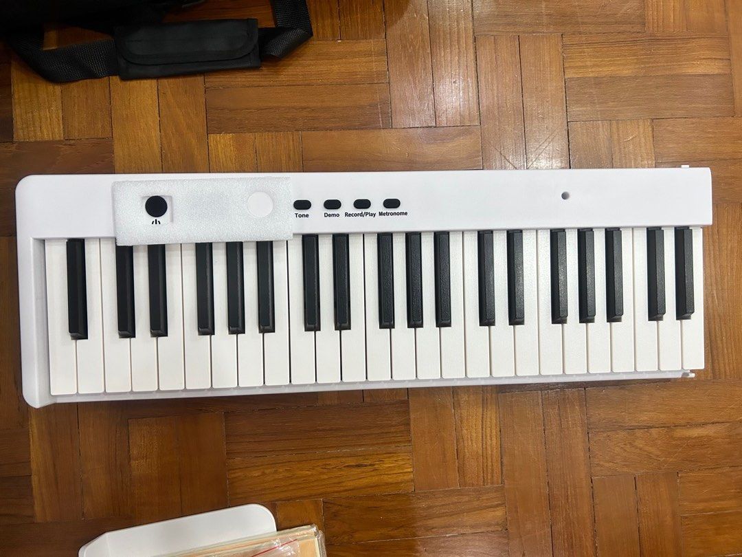 KONIX PJ88C digital piano, Hobbies & Toys, Music & Media, Musical ...
