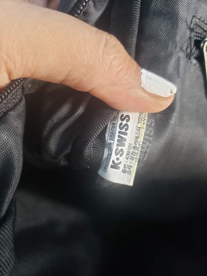 K.swiss, Men's Fashion, Bags, Backpacks on Carousell