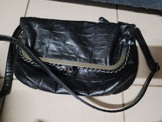 Leather crossbody sling bag