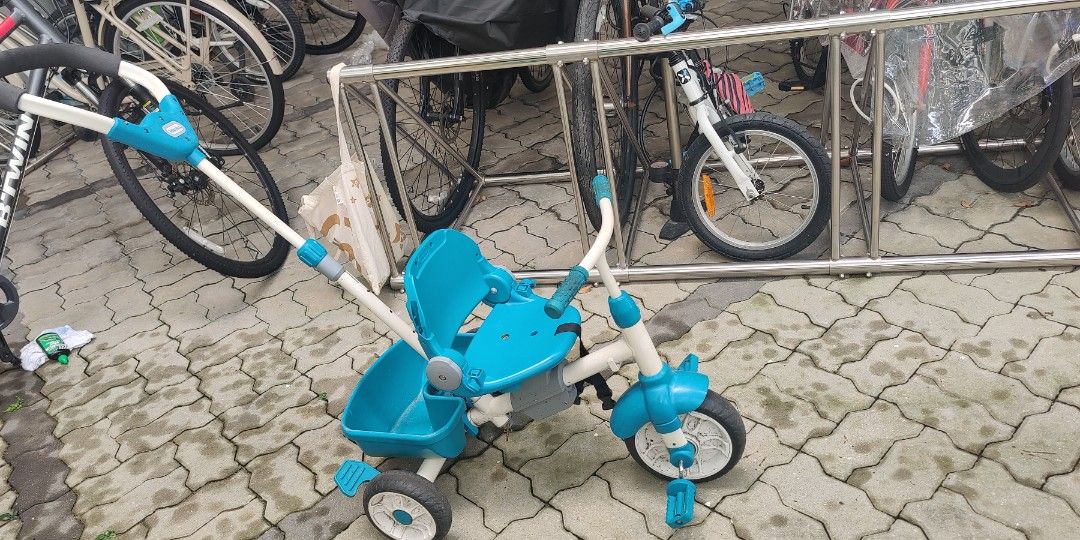 Little Tikes Tricycle, Sports Equipment, Bicycles & Parts, Bicycles on