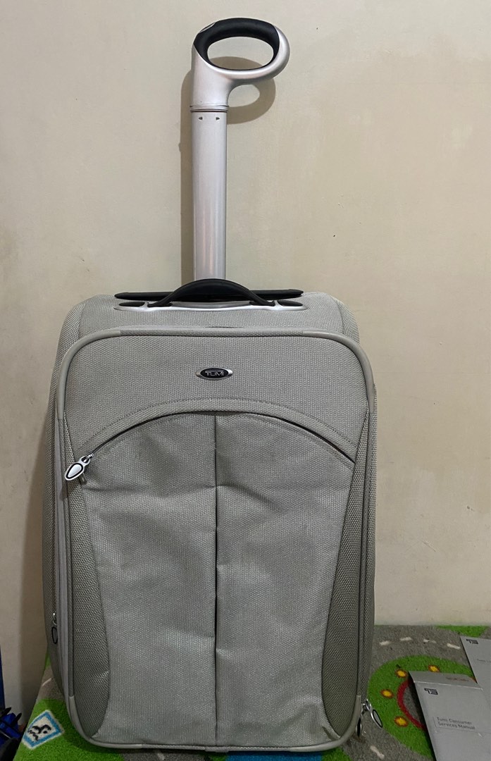 Luggage Tumi T3 Transporter brand from Japan with manuals