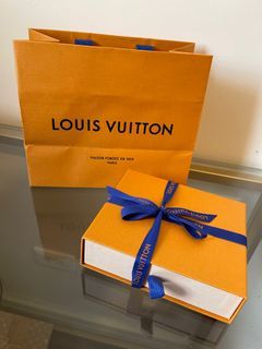LOUIS VUITTON Gift Wrapping Blue Ribbon 54