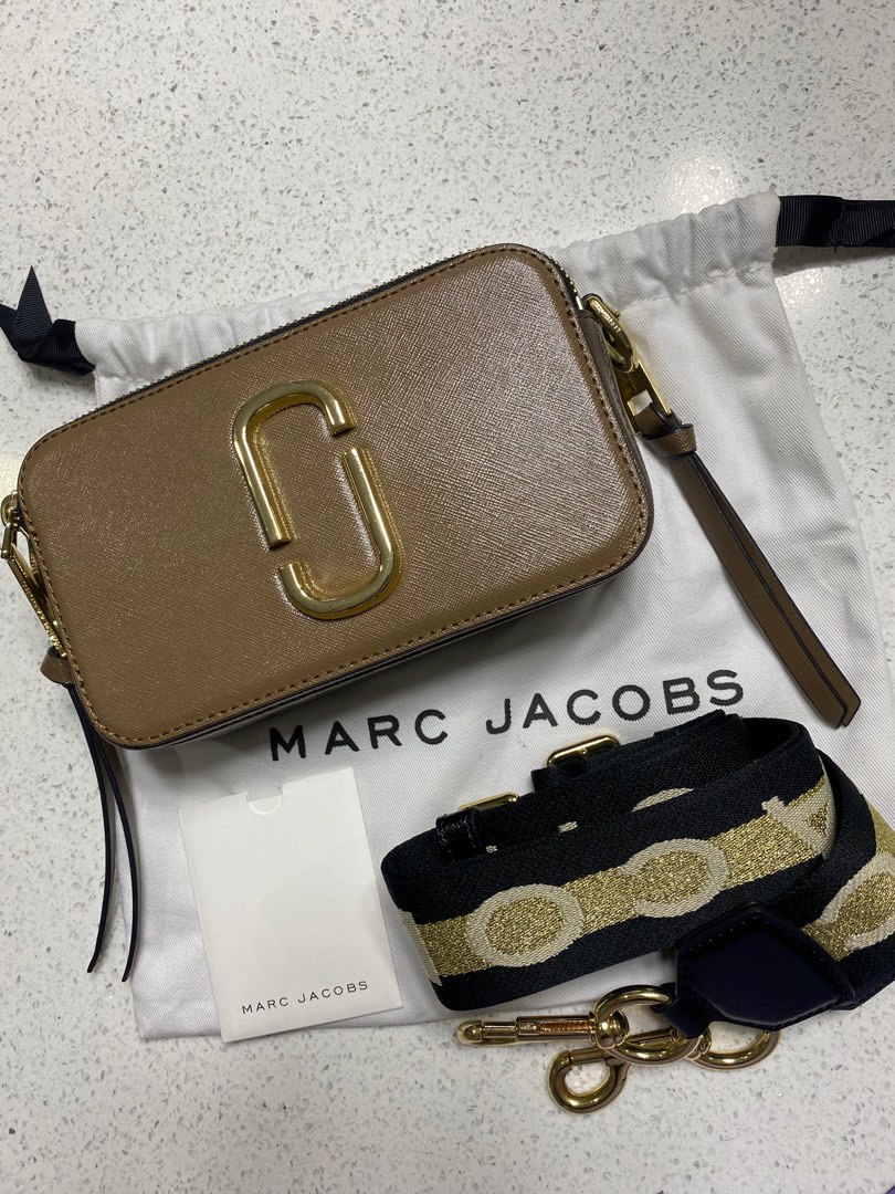 Marc Jacobs camera bag on Carousell