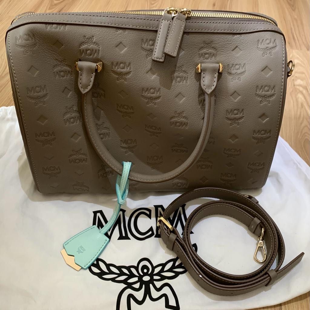 Essential boston bag hotsell in monogram leather