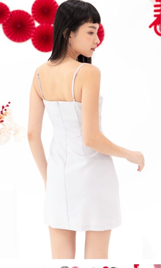 Mikayla Vicky Sweetheart Dress XS BNWT, Women's Fashion, Dresses & Sets ...