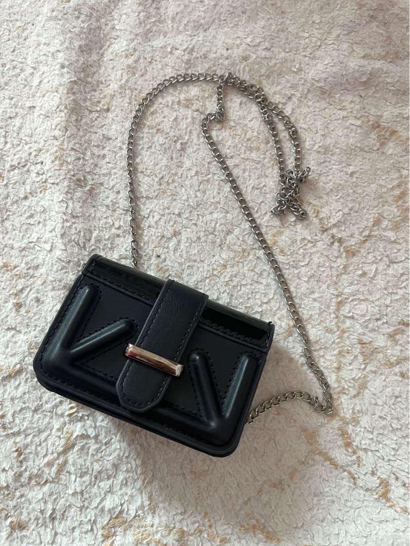 mini swoosh bag