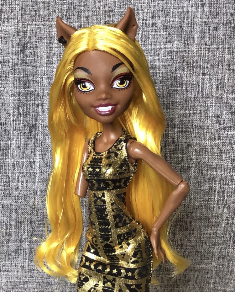 Claudia wolf monster high discount