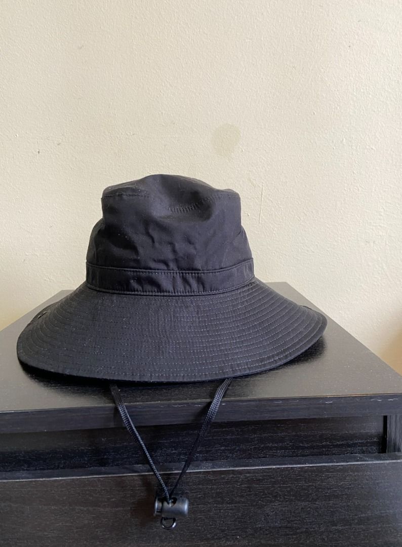 MUJI WATER REPELLENT BUCKET HAT, Men's Fashion, Watches & Accessories