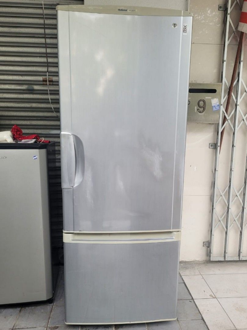 National 2pintu peti ais Sejuk condition terbaik Rm500, TV & Home