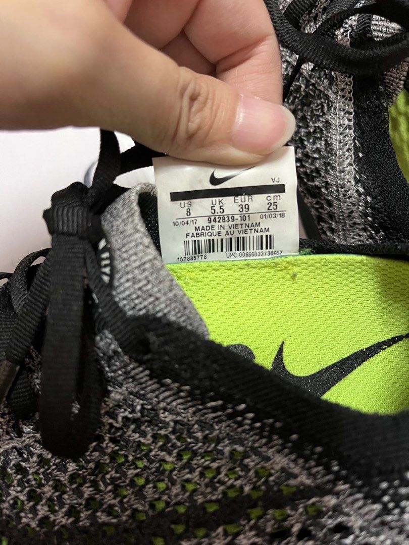 Free run sale flyknit strap
