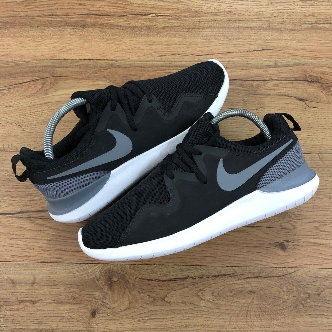 Nike Tessen 7uk Men s Fashion Footwear Sneakers on Carousell