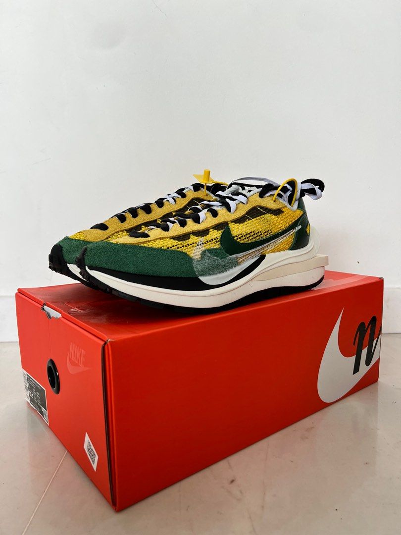 sacai vaporwaffle tour yellow on feet