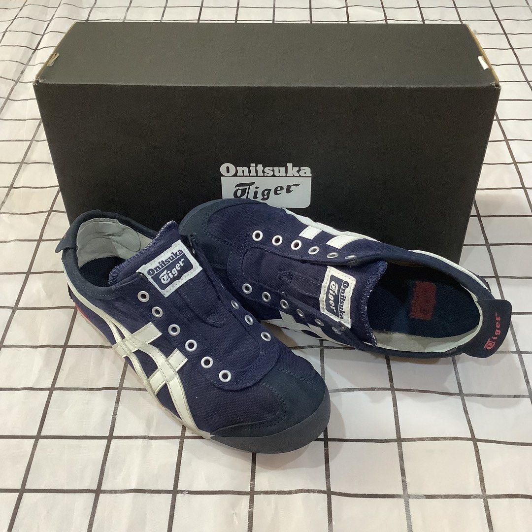 Mexico 66 discount slip on navy
