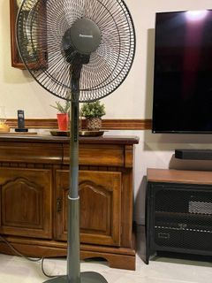 Panasonic F-400KS 16" Stand Fan w/o remote