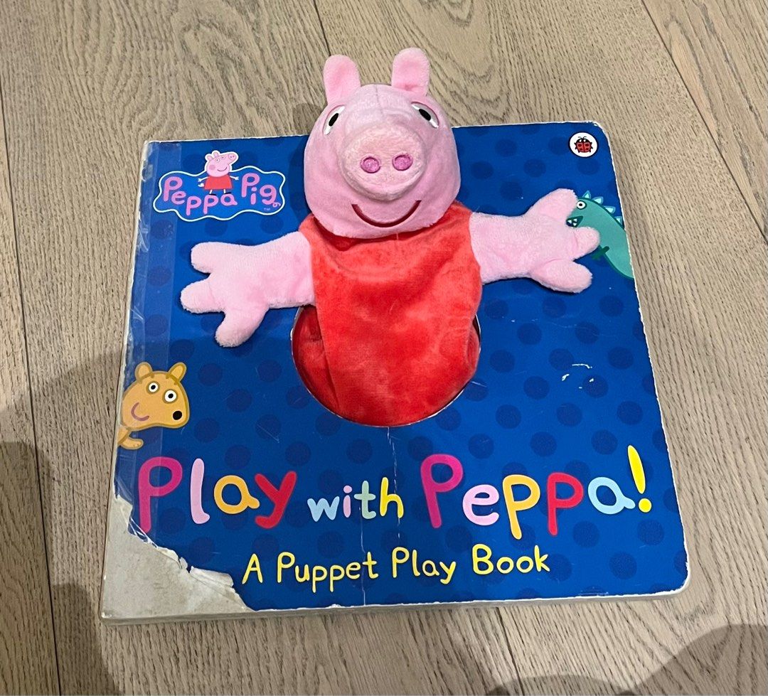 Peppa Pig play with peppa a puppet play book baby story book kids story