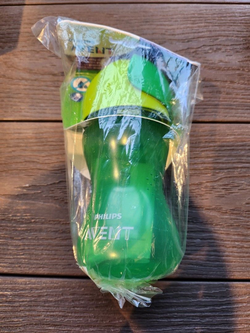 PHILIPS AVENT STRAW BOTTLE 330ML, Babies & Kids, Nursing & Feeding