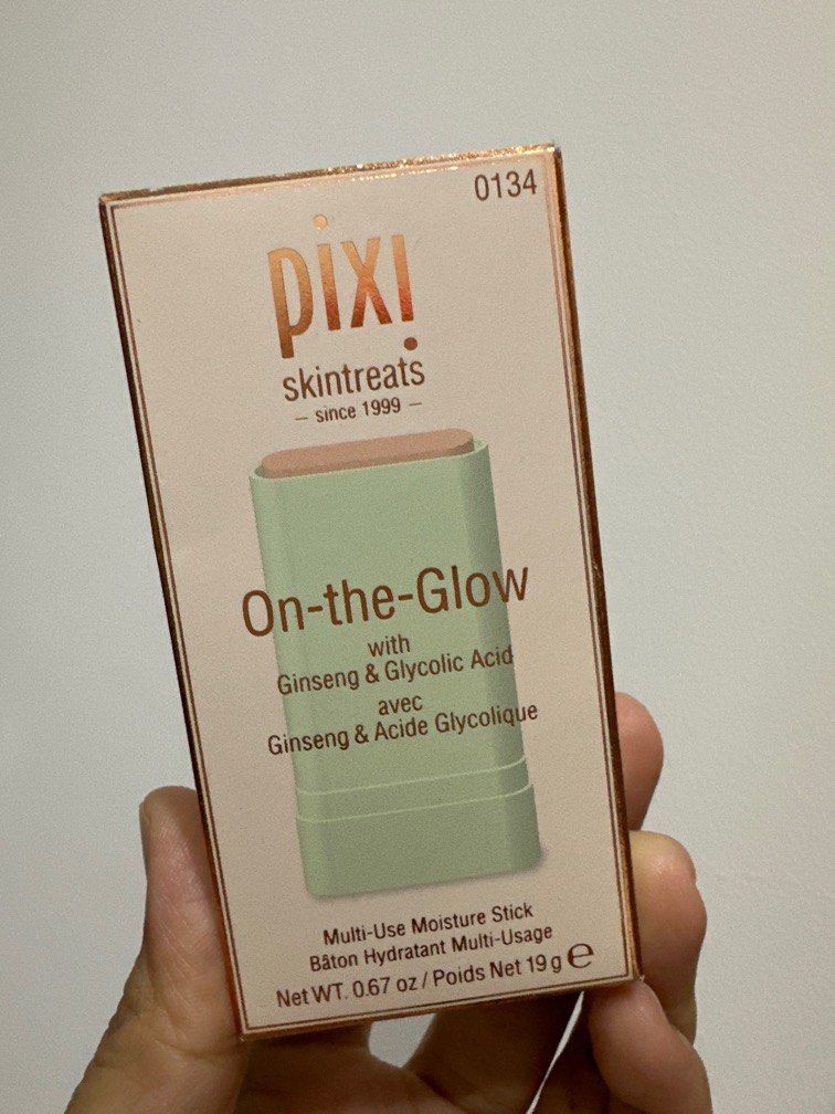 RTP32 Pixi On The Glow Multiuse Moisture Stick, Beauty & Personal Care