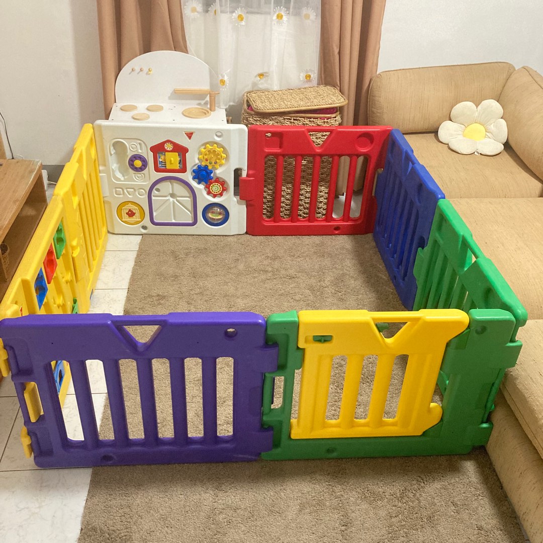 Playpen, Babies & Kids, Baby Nursery & Kids Furniture, Cots & Cribs on