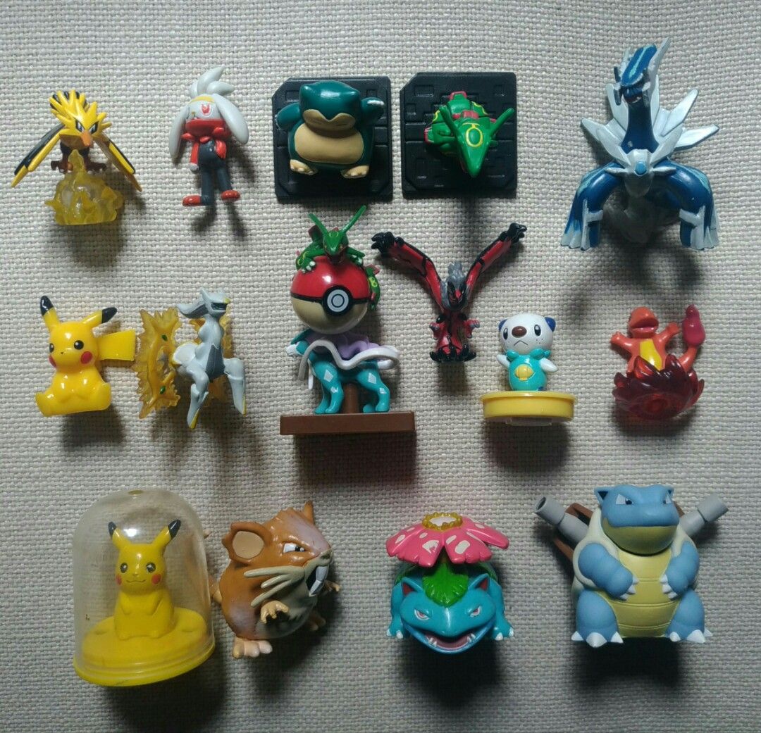 Pokemon set, Hobbies & Toys, Toys & Games on Carousell