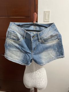 Affordable Preloved Clothes Collection item 2