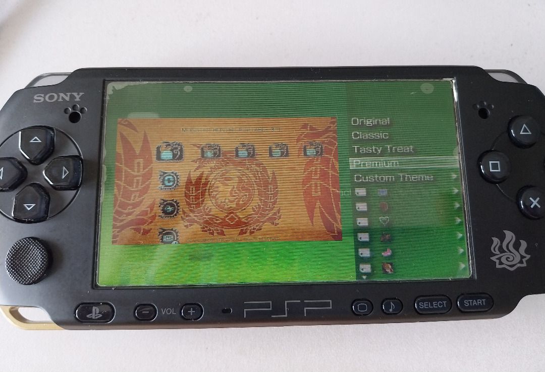 PSP monster hunter 3rd limited edition, Video Gaming, Video Game Consoles,  PlayStation on Carousell