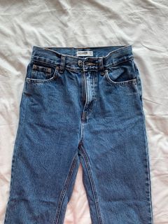 (Category: ) located in . Submitted by webfeet (Listing ID 1224158811, Image 1). Description: .