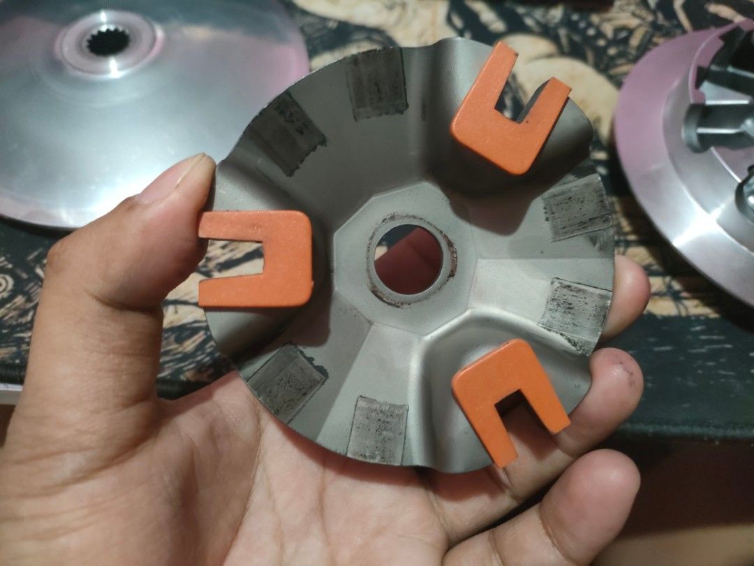 Pulley Drive Face Set got Aerox v1 on Carousell