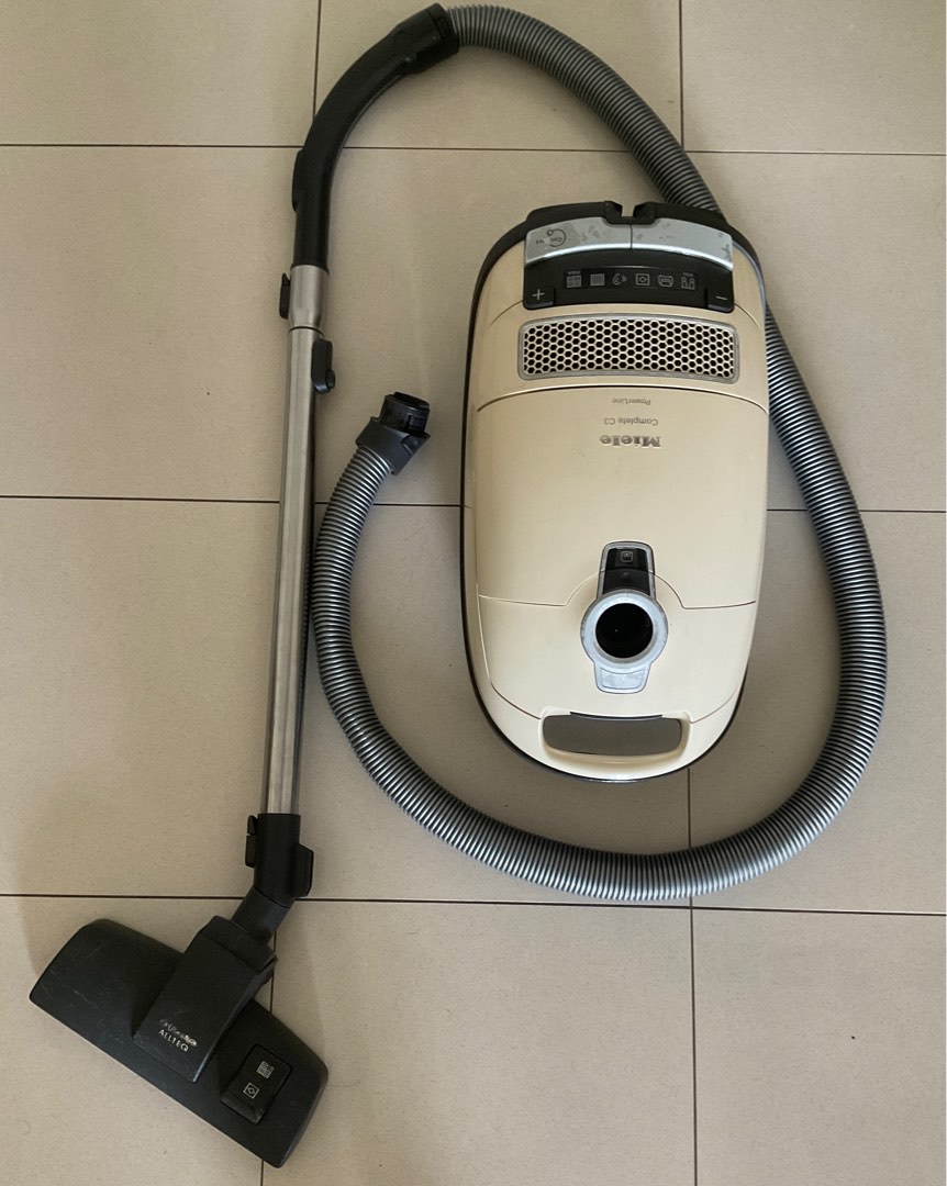Sale Miele complete c3 vacuum cleaner, TV & Home Appliances, Vacuum