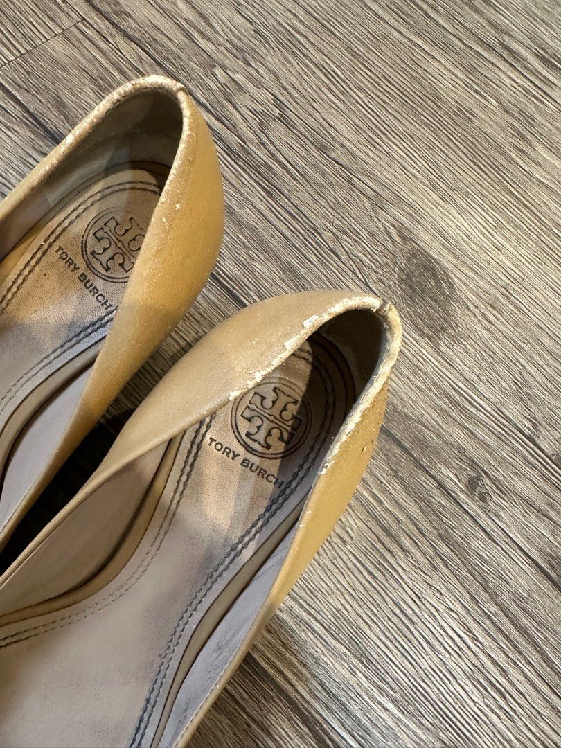 Harga sepatu wedges discount tory burch original