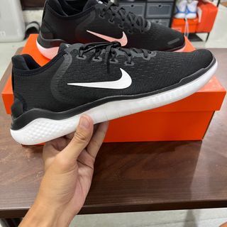 (Size 12) NIKE Free Run 2018