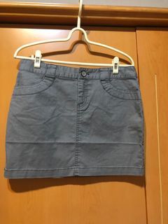 百貨公司專櫃品牌獨身貴族SNS全新灰色休閒合身短裙