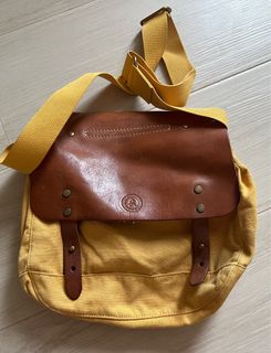 （分類：）位於 。 由 acebitsnbobs 提交（商品編號 1224272700，圖片 1）。簡介： 。