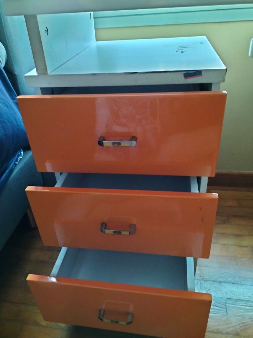 Study Table (Category: Other Home Furniture) located in Singapore. Submitted by jorin3 (Listing ID 1224223676, Image 3). Description: selling pre-used L-shaped computer & study table. heavily used, clearing spare for nursery room. not for fussy buyers, do look at the condition prior commenting. PM for more details. TIA 🌸✅ *Kindly arranged for self transportation & collection. self dismantle needed~ height. x width of table: 1.9m × 121cm Height b