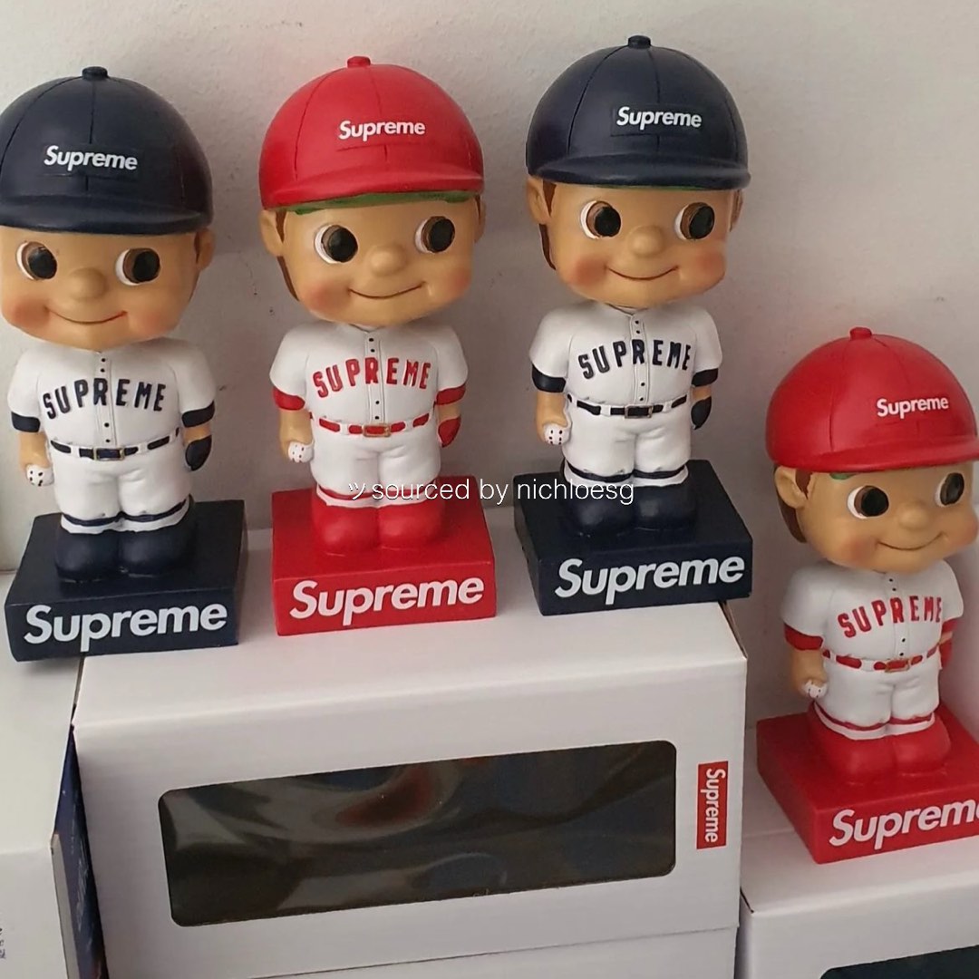 Supreme Bobblehead シュプリーム ボブルヘッド 赤 - その他