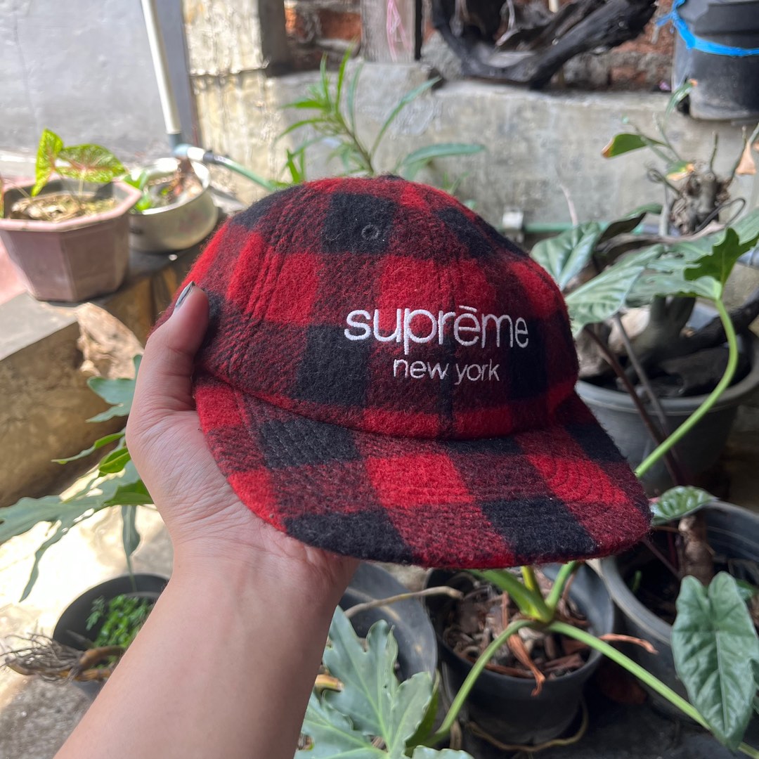 SUPREME BUFFALO FLANNEL CLASSIC LOGO HAT RED FW16 Fesyen Pria