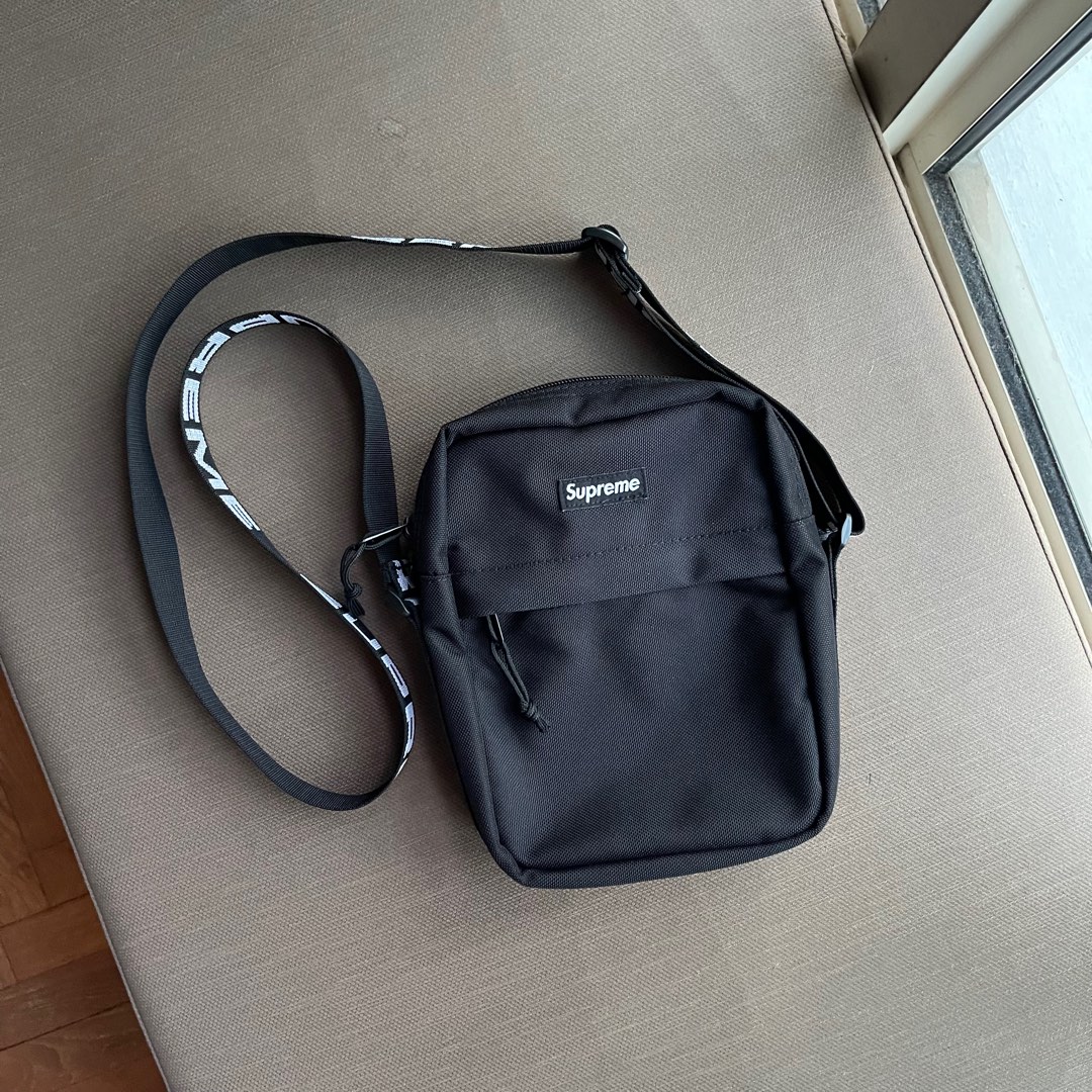 New unused authentic Supreme SS18 Black Backpack.