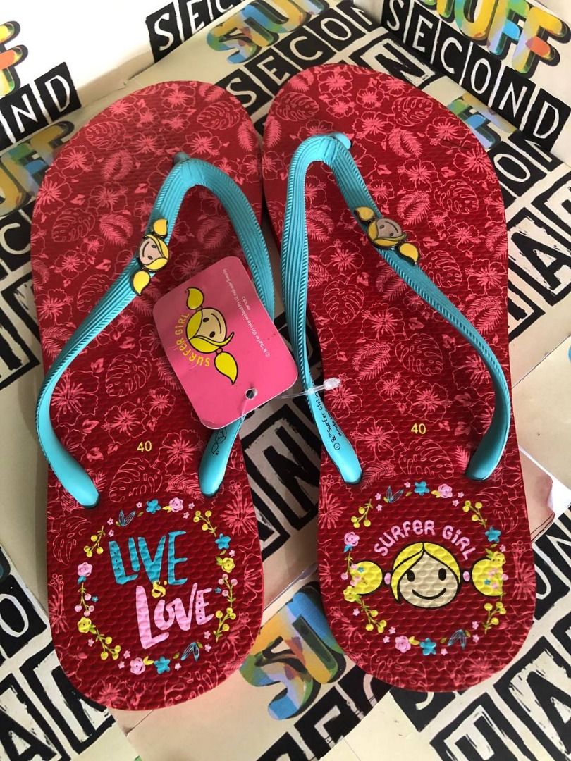SURFER GIRL Sandal Fesyen Wanita Sepatu di Carousell