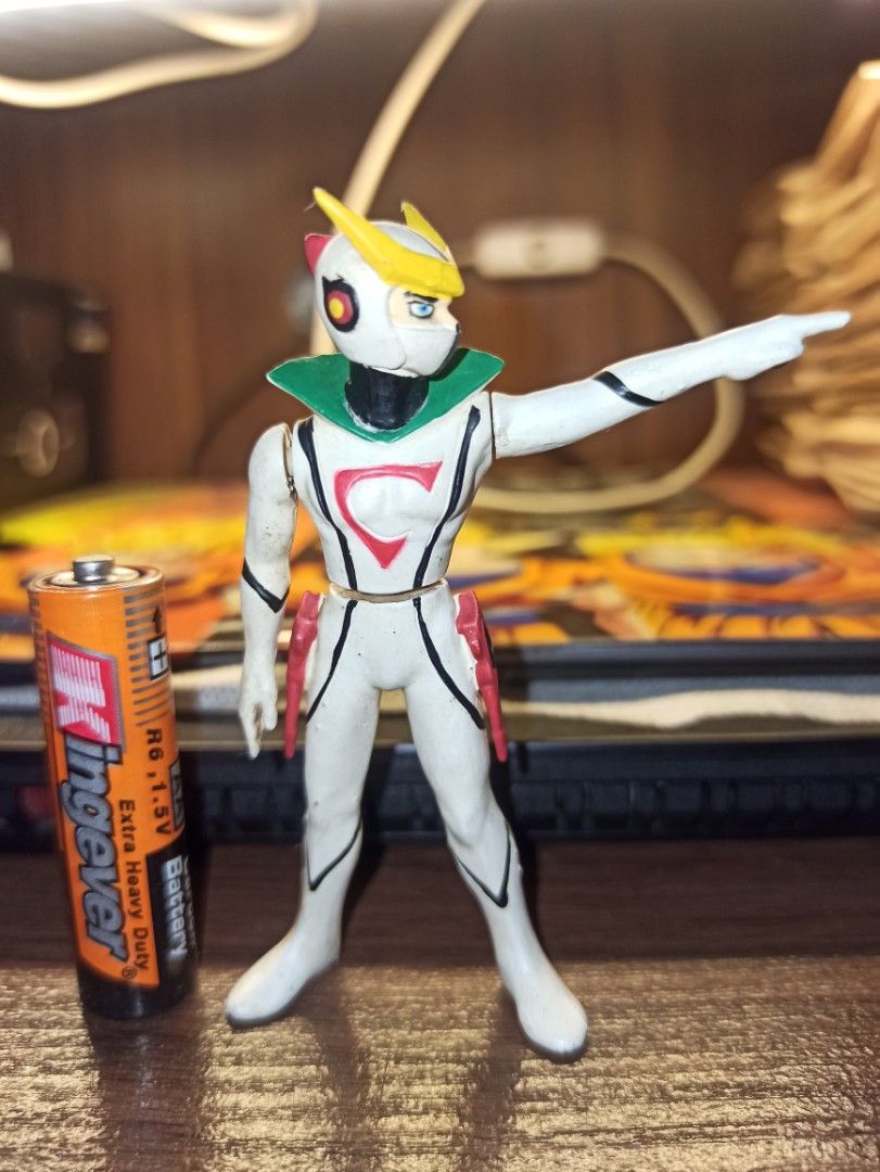 Tatsunoko heroes Casshern and friender(dog) figures, Hobbies & Toys ...