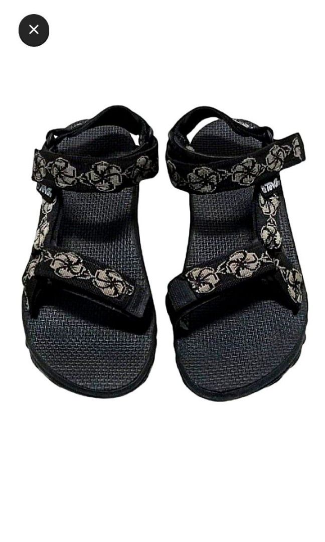 Tevas sun top and moon