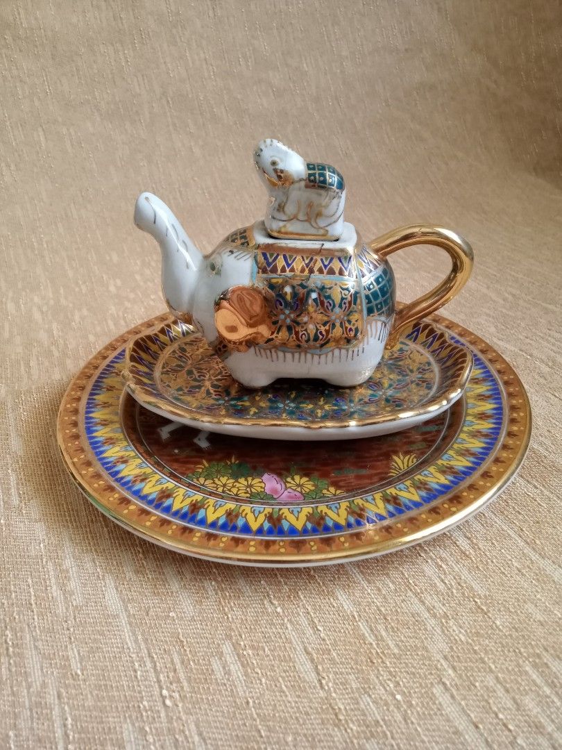 Made in Thailand decorative plates set, Furniture & Home Living, Home ...
