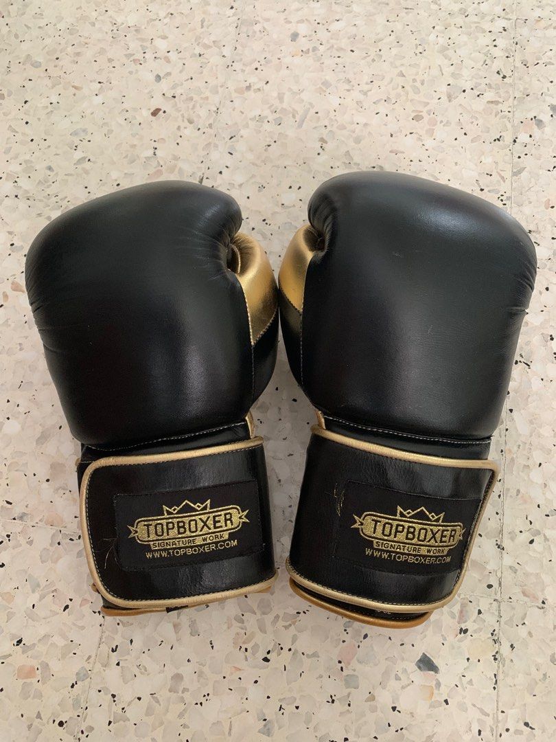 Top boxer boxing best sale gloves